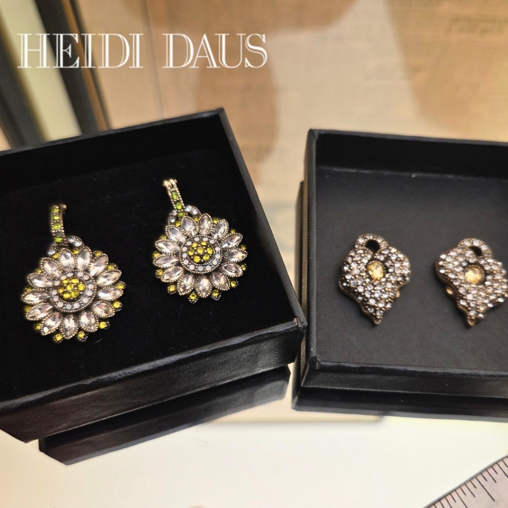 Heidi Daus Interchangeable Floral Earring Set
